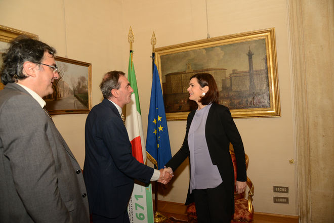 Visualizza foto